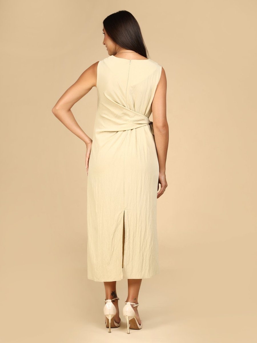 Cinched Silhouette Midi Dress - LEYR