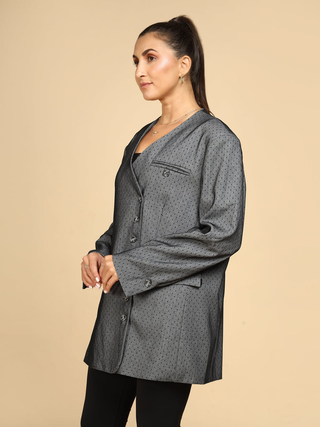 Bajari Grey